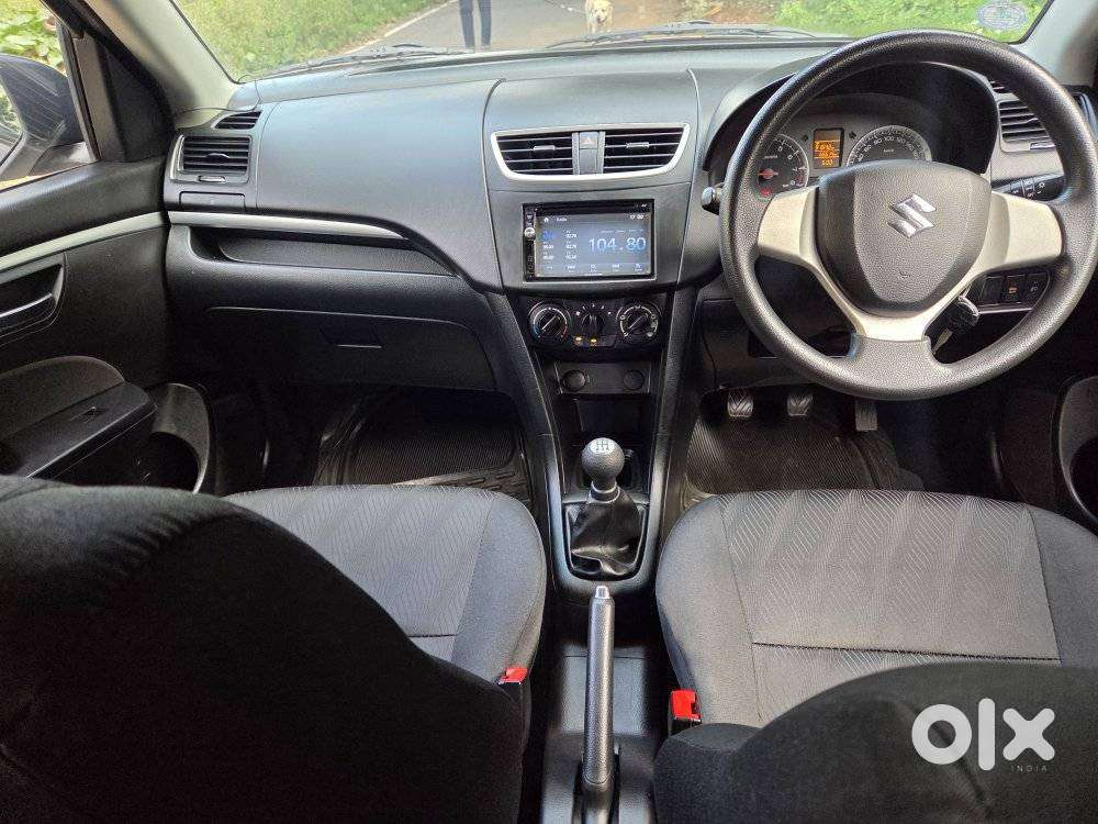 Maruti Suzuki Swift Vxi + Manual, 2014, Petrol
