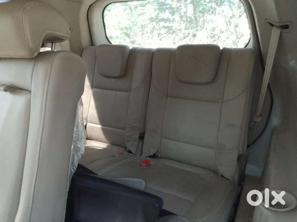 Mahindra Xuv500 At W10 Fwd, 2016, Diesel