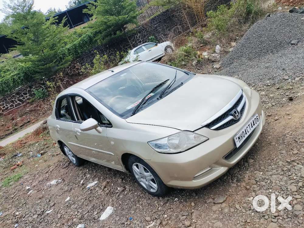Honda City Zx 2006 Cng & Hybrids Good Condition