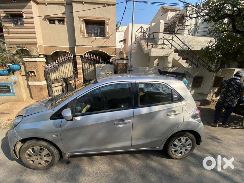 Honda Brio 2012 Petrol Well Maintained