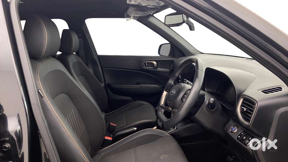 Hyundai Venue Sx 1.2 Mt Knight Edition, 2024, Petrol