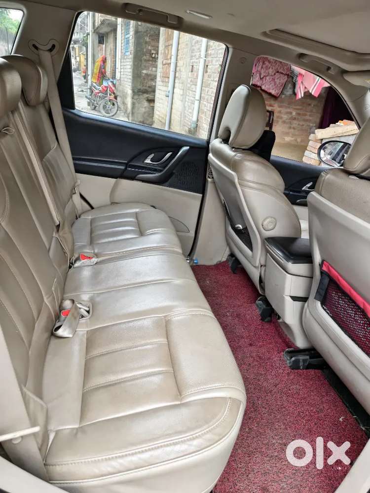 Mahindra Xuv500 2.2 Diesel 2018
