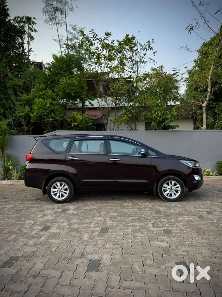 2017 Toyota Innova Crysta 2.8 Z Automatic,single Owner,217000 Km