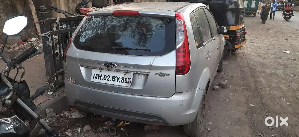 Ford Figo 2010 Petrol 48000 Km Driven