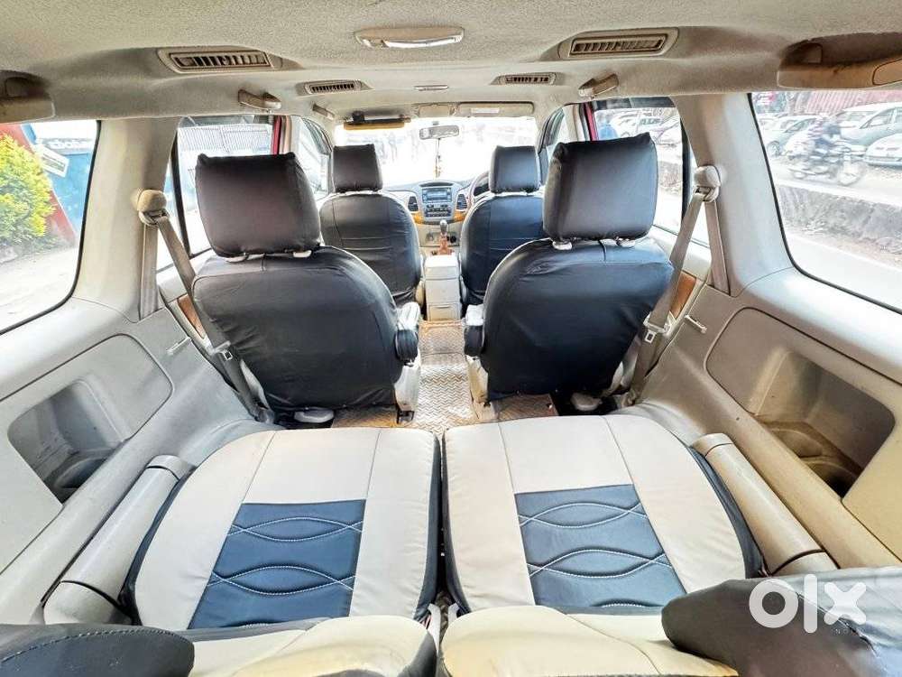 Toyota Innova 2.5 V 7 Str, 2010, Diesel