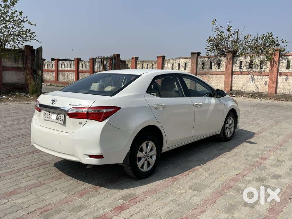 Toyota Corolla Altis