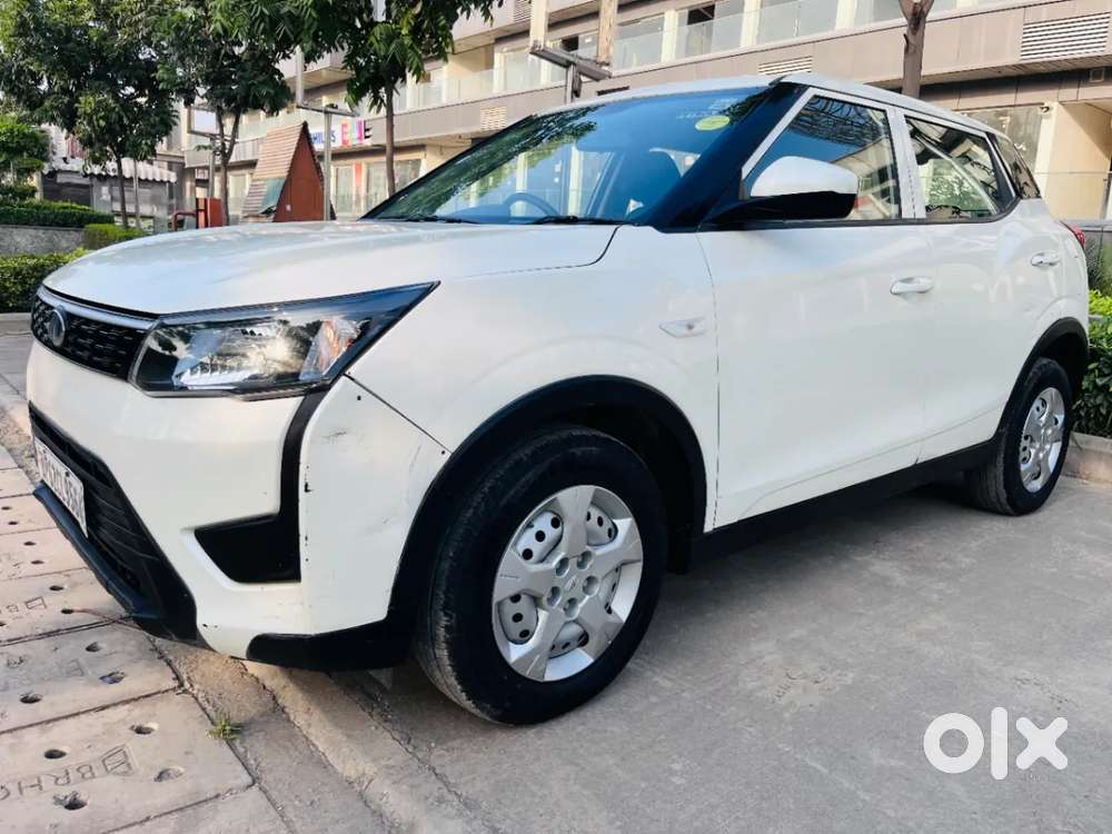 Mahindra Xuv300 W4, 2022, Petrol