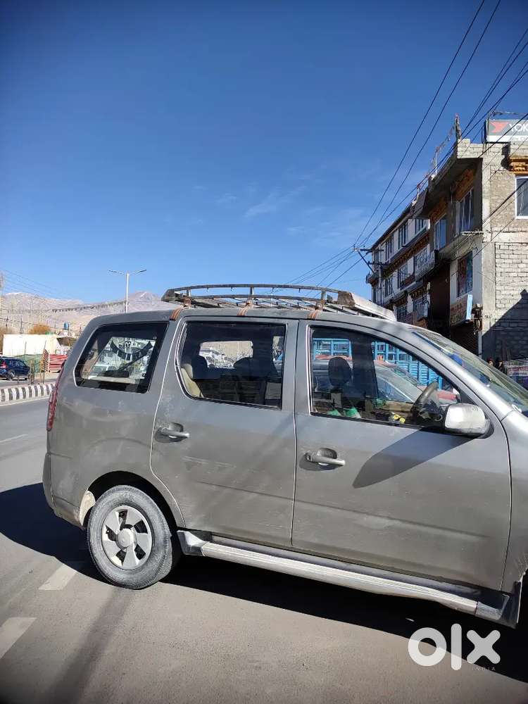 Mahindra Xylo 2011