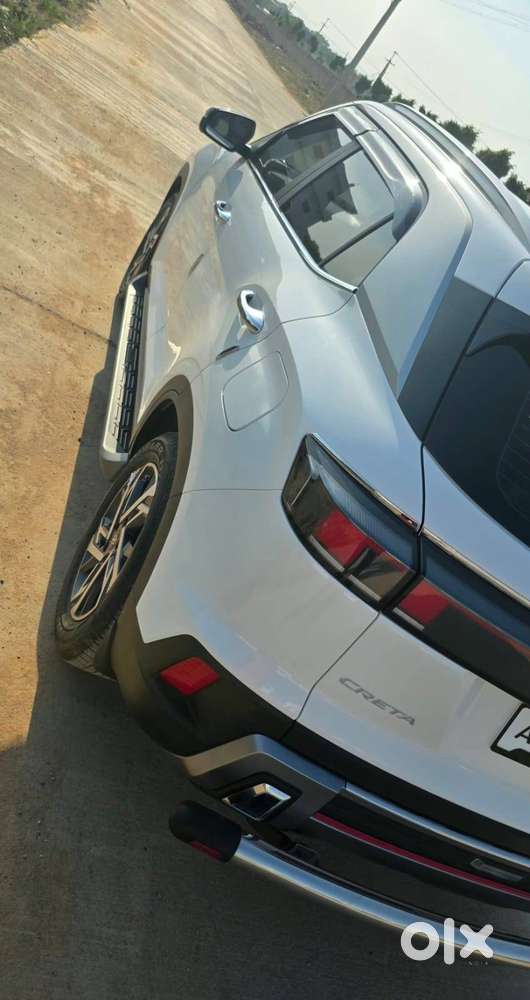 Hyundai Creta Facelift 2024 Top Model Diesel 22600 Km Driven