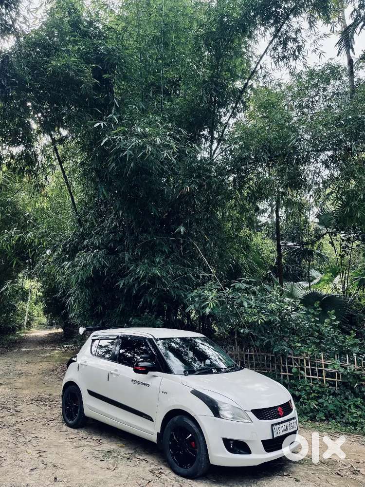 Maruti Swift 1.2 Zxi 2015