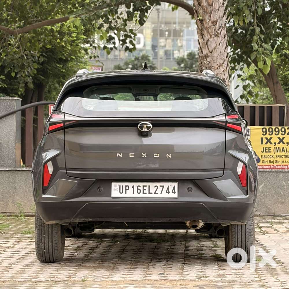 Tata Nexon Smart Plus S 1.2 Revotron Petrol 5 Mt, 2024, Petrol