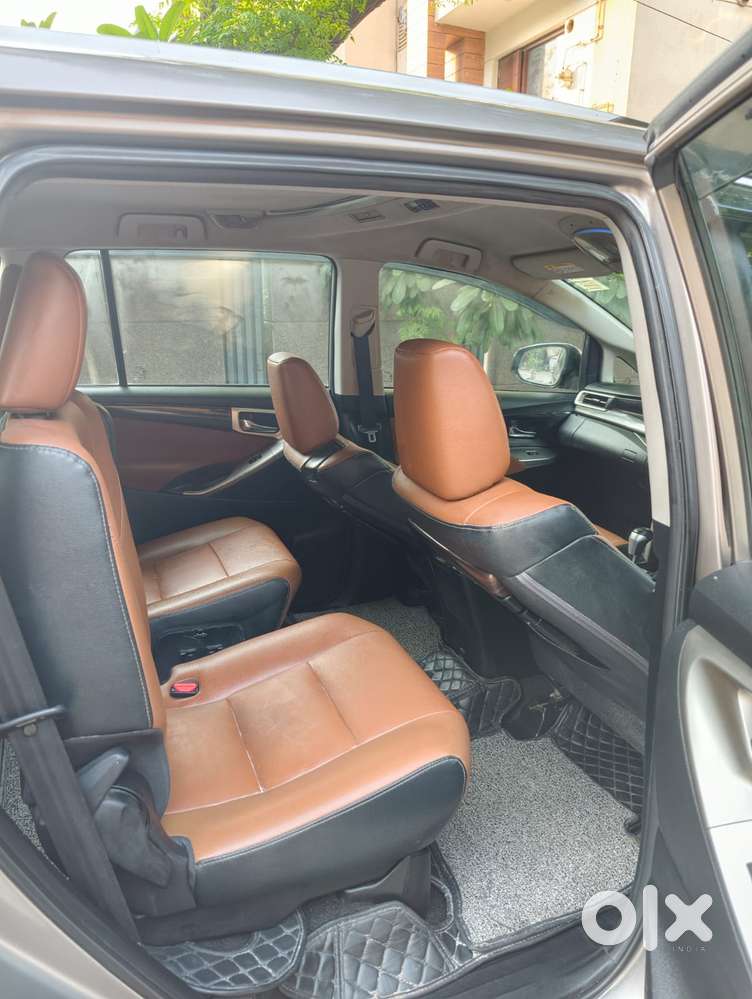 Toyota Innova Crysta 2.8z Automatic, 2019, Diesel