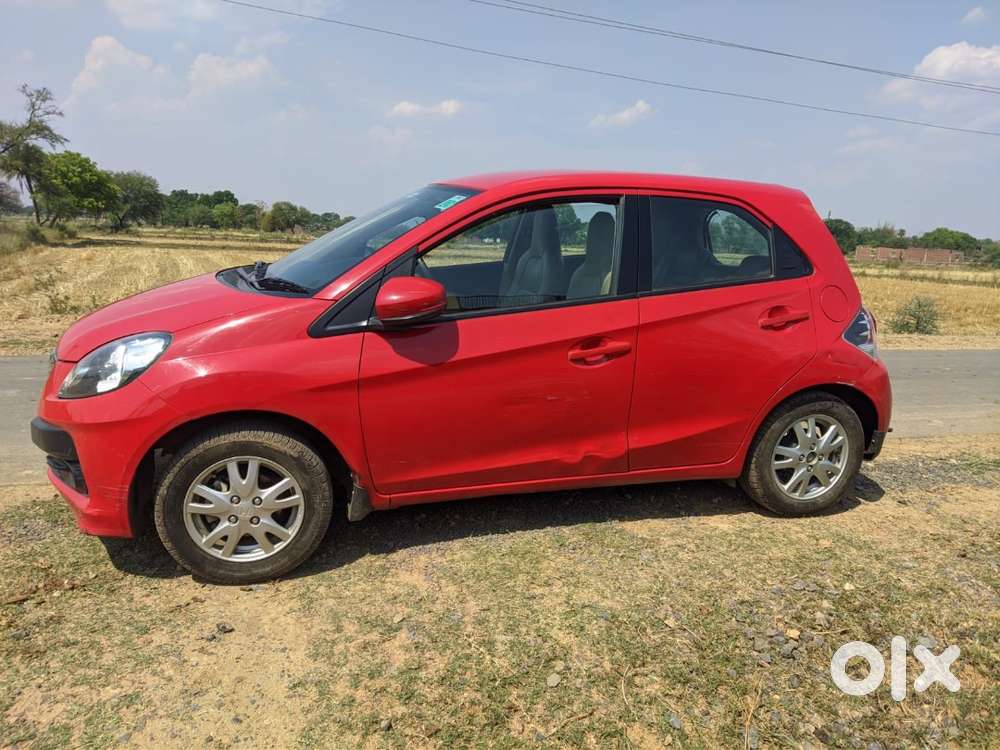 Honda Brio 2015 Petrol Well Maintained