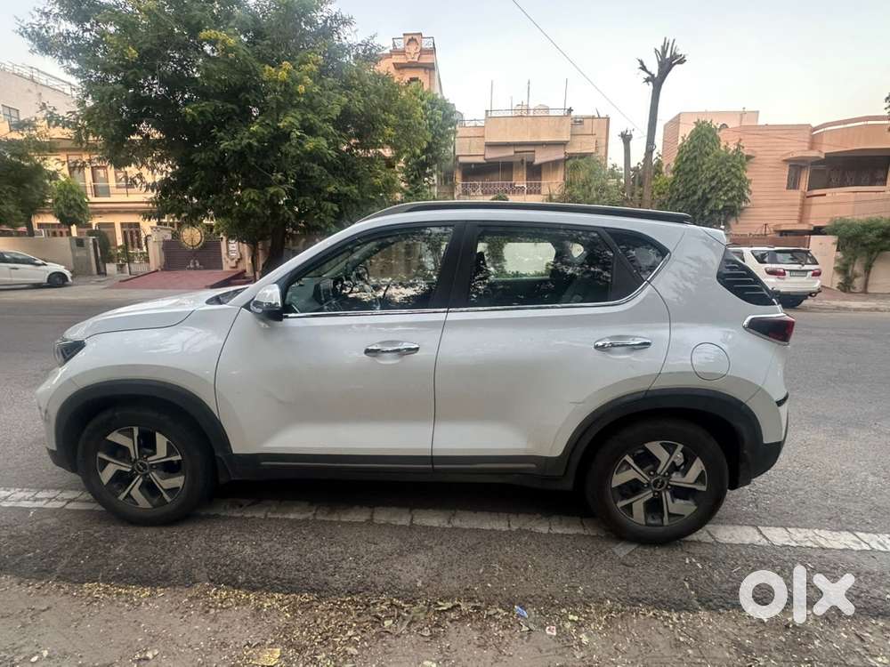 Kia Sonet Petrol 2021
