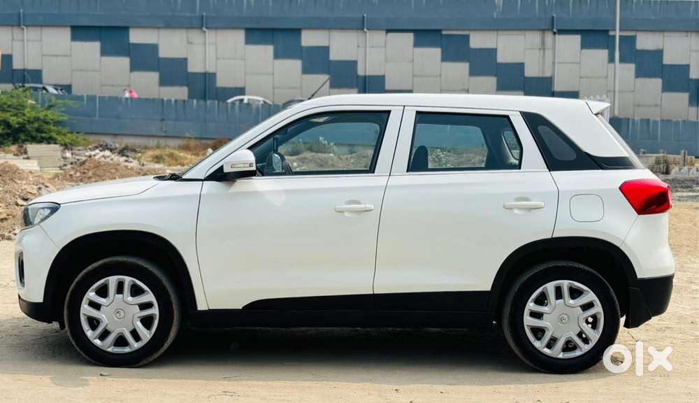 Maruti Suzuki Vitara Brezza 1.5 Lxi, 2020, Cng & Hybrids