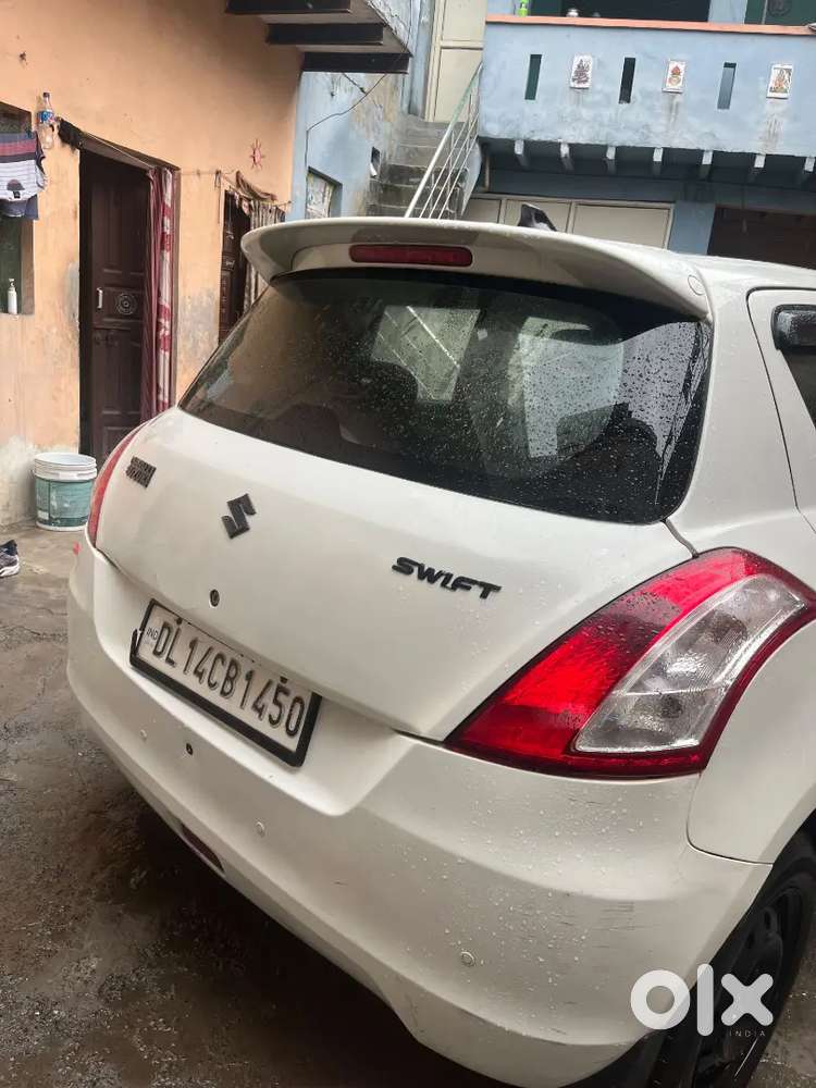 Maruti Suzuki Swift Vxi 2015