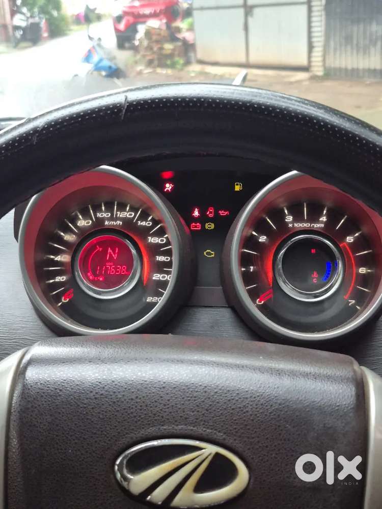 Mahindra Xuv500 Diesel 2015