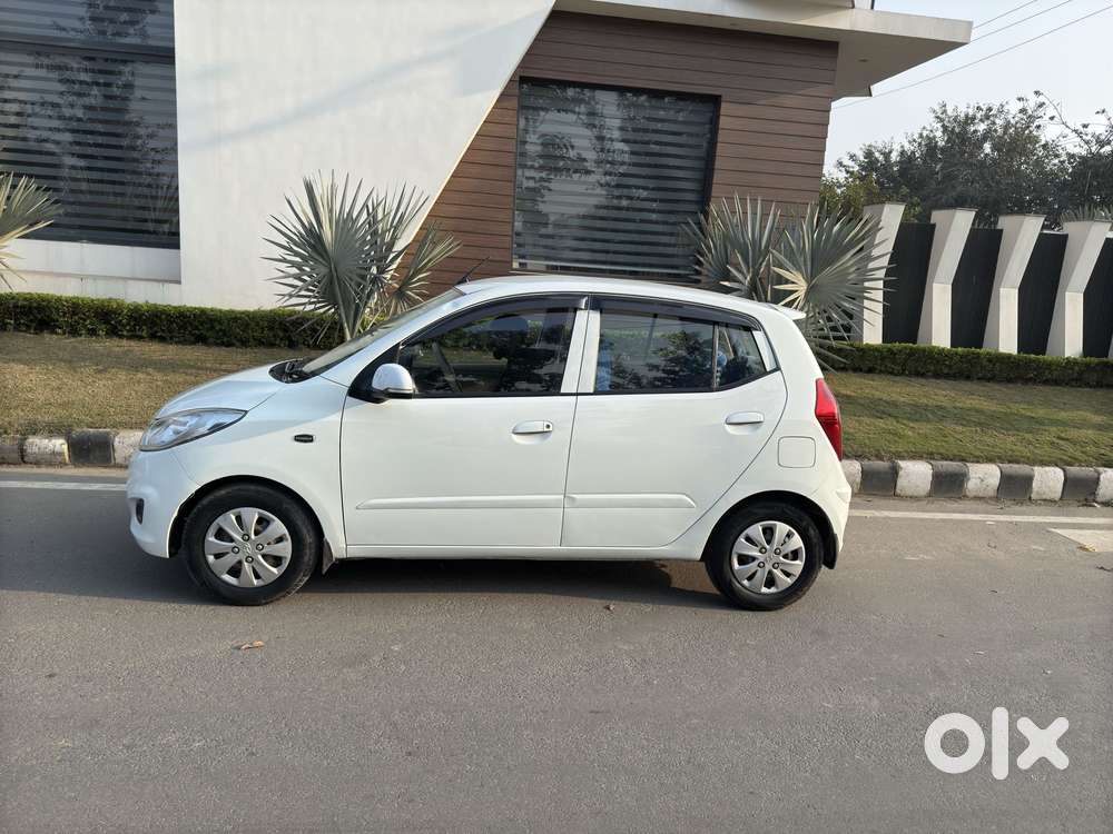 Hyundai I10 Sportz 1.2 Kappa2 O, 2010, Petrol