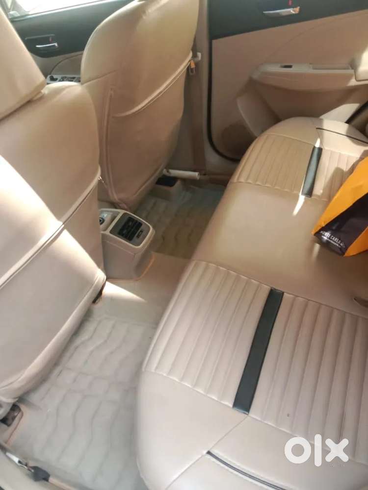 Maruti Suzuki Dzire Zdi Amt, 2017, Diesel