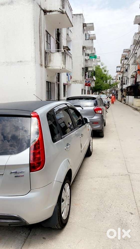 Ford Figo 2013 Diesel 95000 Km Driven