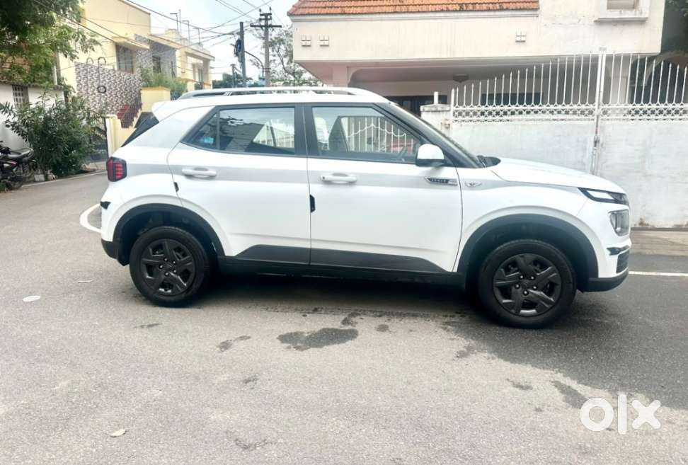 Hyundai Venue S Mt 1.2 Kappa, 2024, Petrol