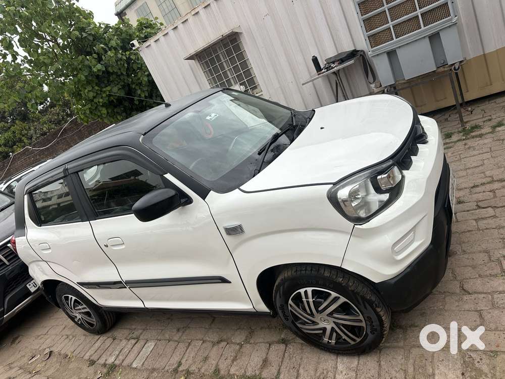 Maruti Suzuki S-presso Vxi Plus, 2023, Petrol