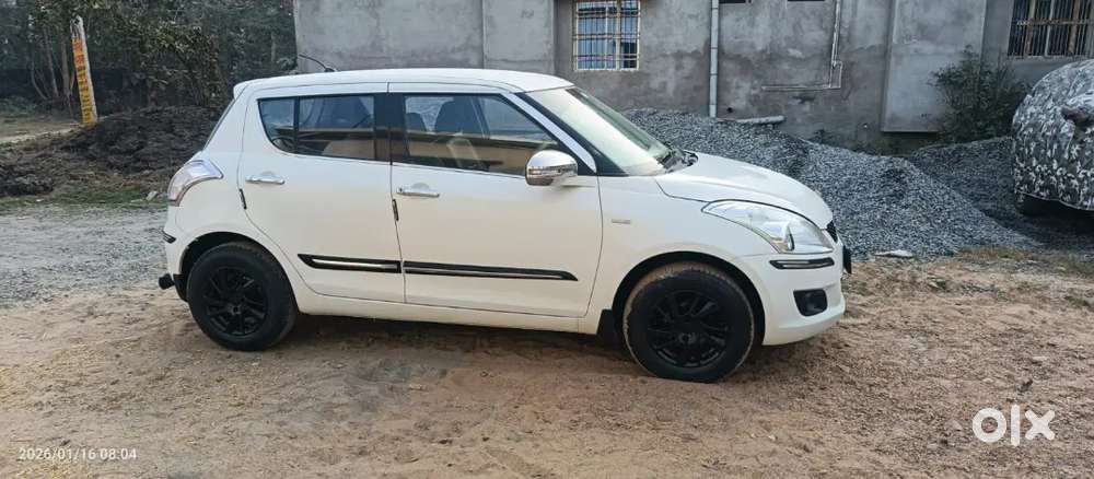 Maruti Suzuki Swift 2013 Diesel 108000 Km Driven