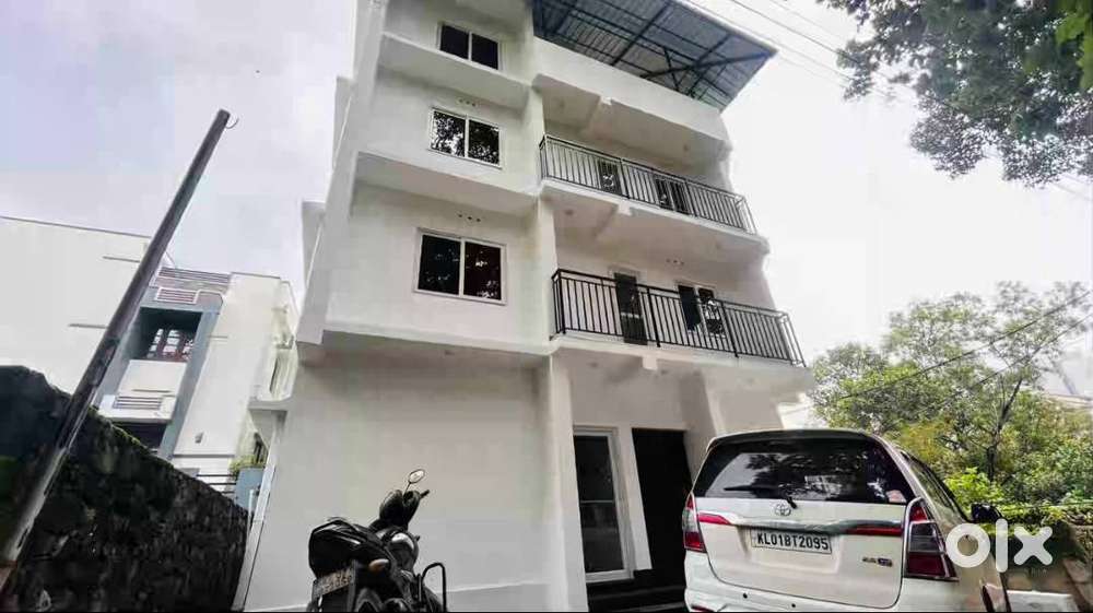 2BHK in Kadavanthra