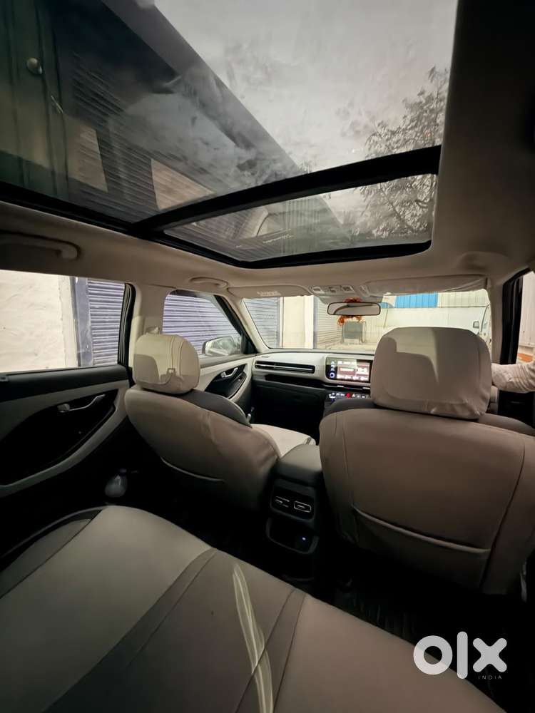 Hyundai Creta Sx (o) 1.5 Petrol Cvt, 2025, Petrol