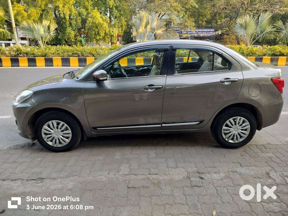 Maruti Suzuki Dzire 1.2 Vxi Amt, 2019