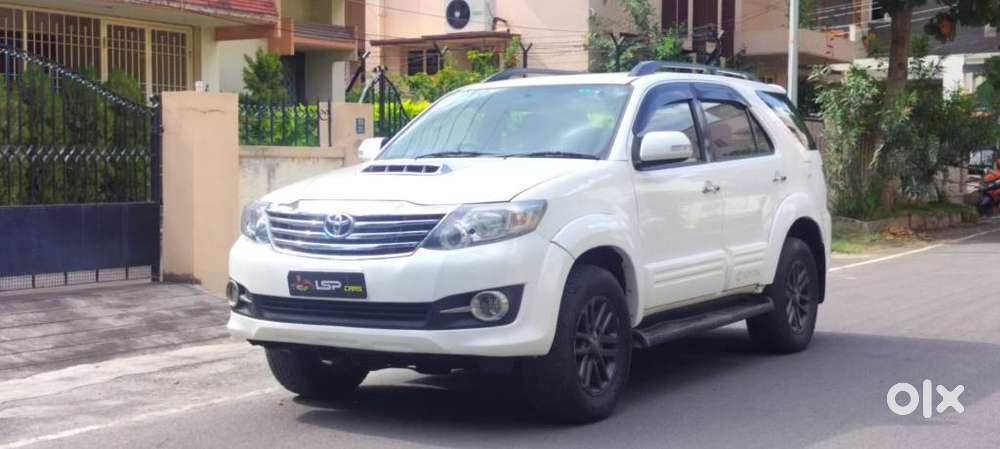 Toyota Fortuner 4X2 MT 2.8 Diesel, 2015, Diesel