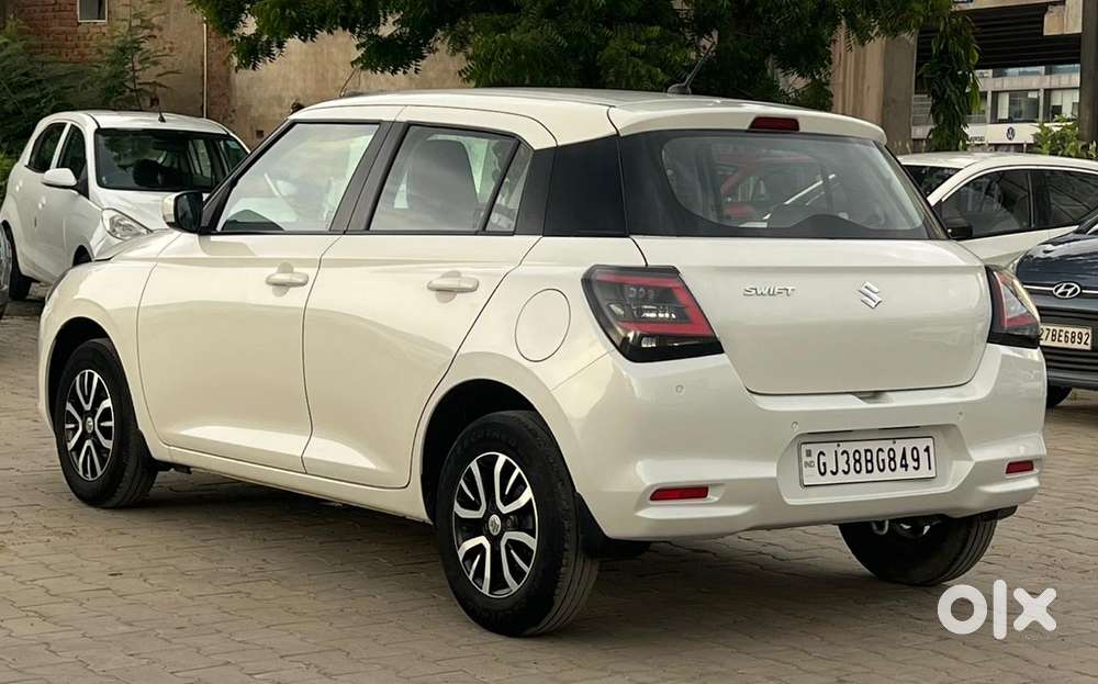 Maruti Suzuki Swift Vxi Optional, 2024, Petrol