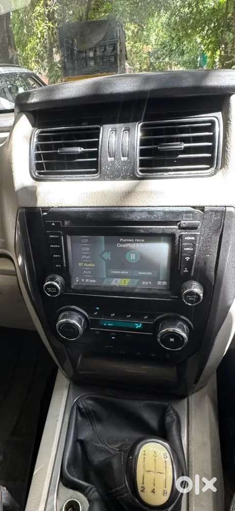 Mahindra Scorpio S10 2014
