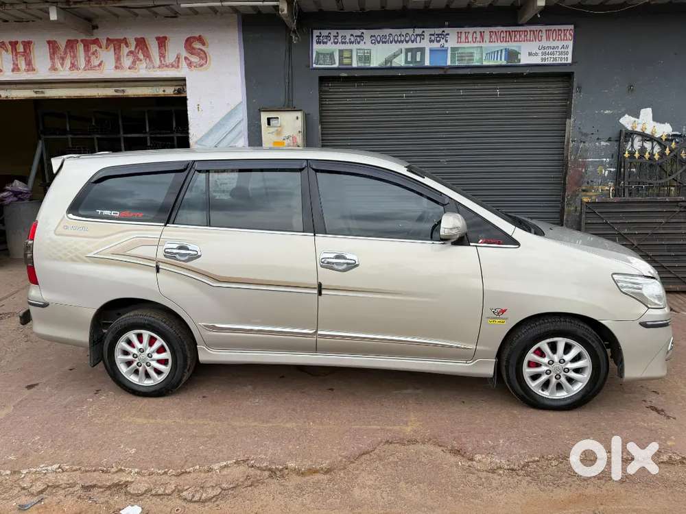 Toyota Innova