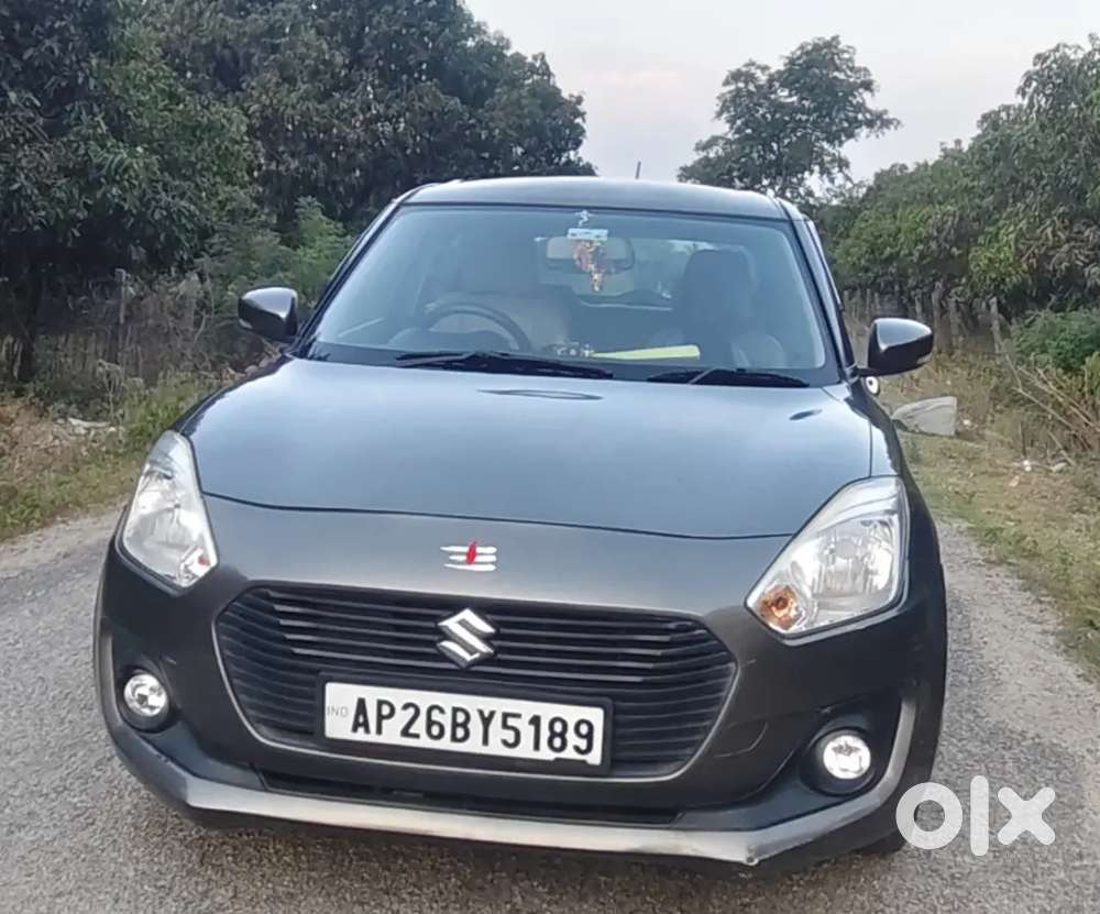 Maruti Suzuki Swift 2018 Model Petrol Amt Excellent Condition