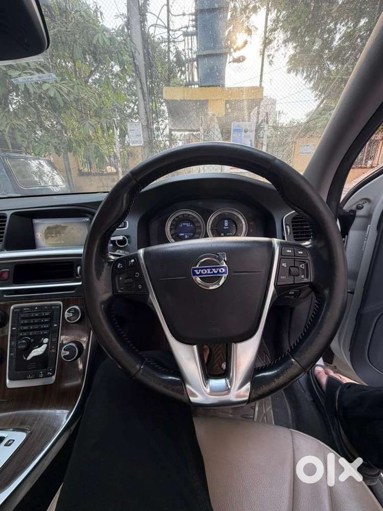 Volvo Diesel Car 2011 S60 D5