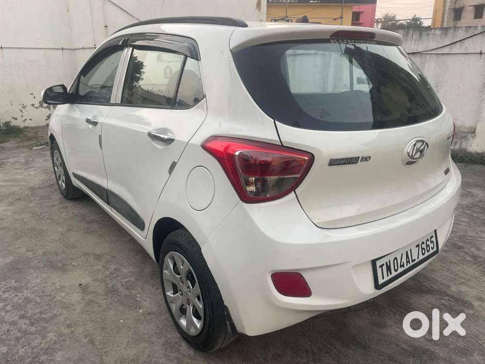 Hyundai Grand I10 2013-2016 Sportz, 2013, Petrol
