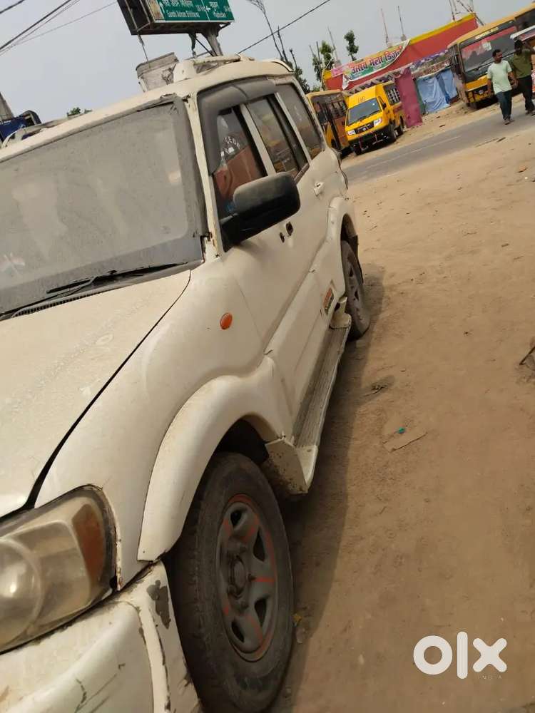 Mahindra Scorpio Classic 2011 Diesel 125785 Km Driven