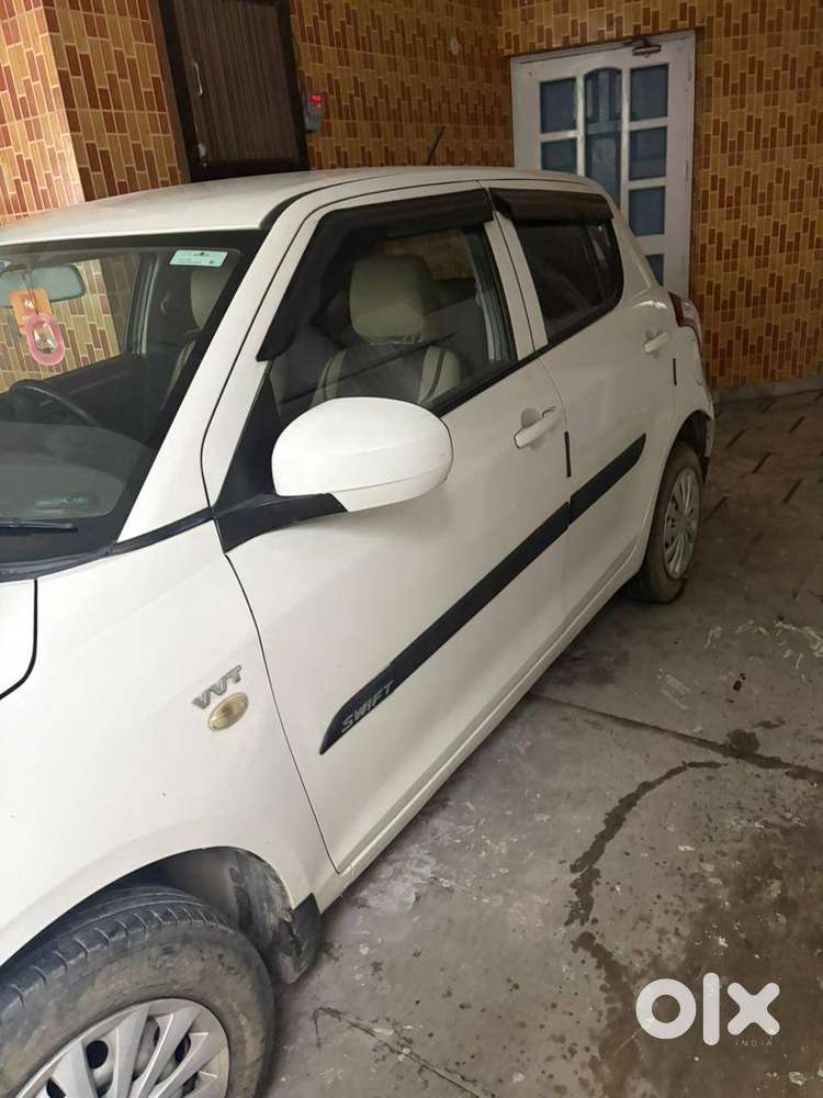 Maruti Suzuki Swift Petrol