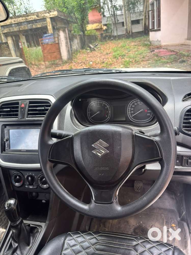 Maruti Suzuki Brezza Lxi 2021 Petrol