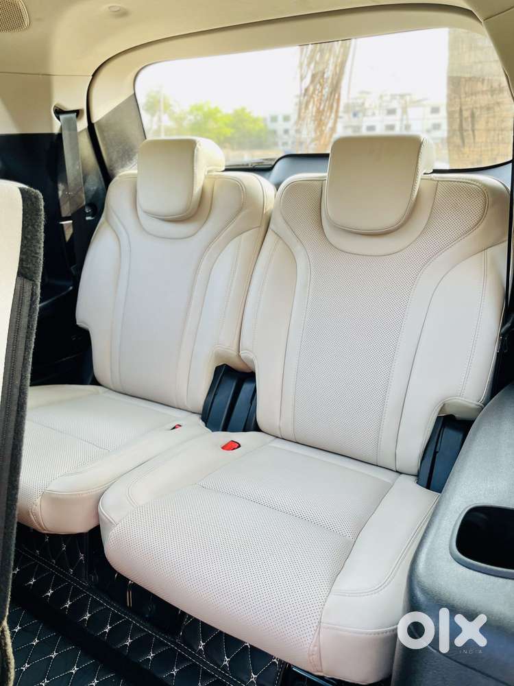 Mahindra Xuv700 2.2 Ax 7 Diesel At Luxury Pack Str, 2024, Diesel