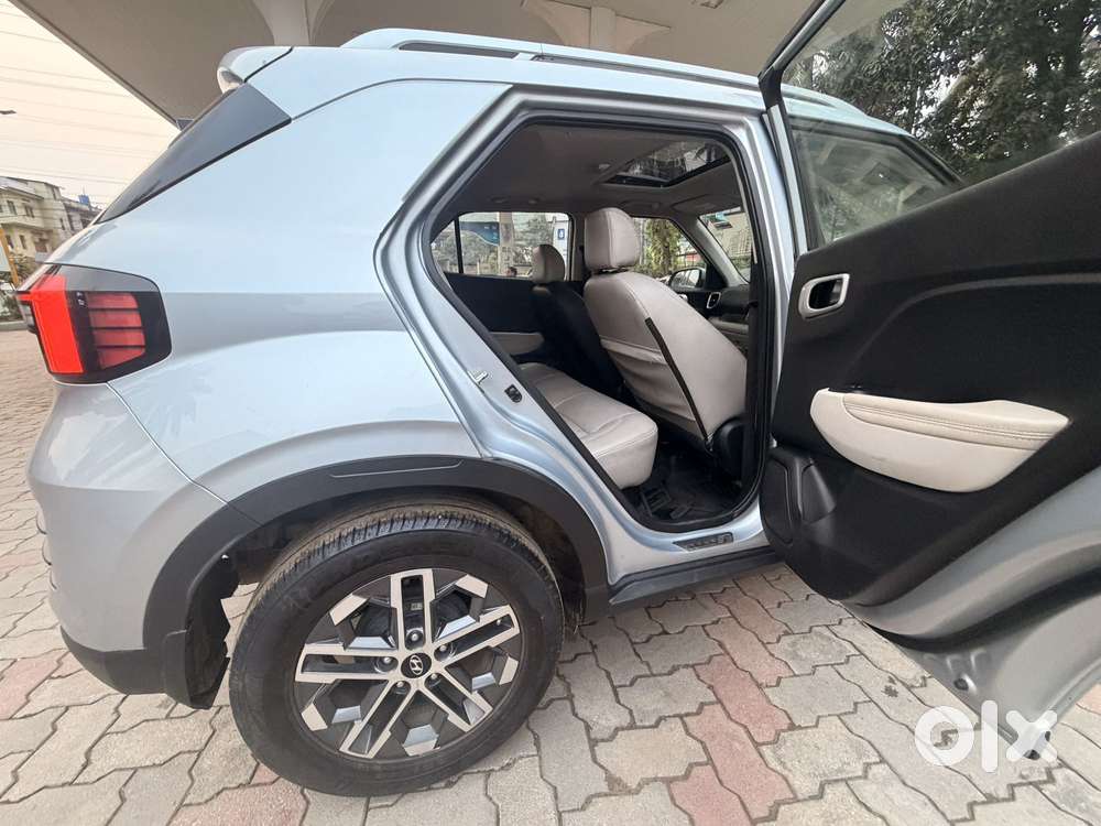 Hyundai Venue 1.0 Sx (o) Turbo Imt, 2023, Petrol