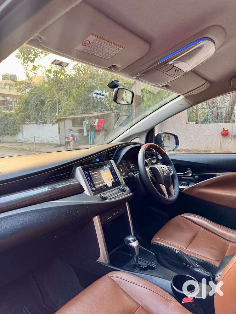 Toyota Innova Crysta [2016-2020] 2.4 Zx At 7 Str, 2016, Petrol