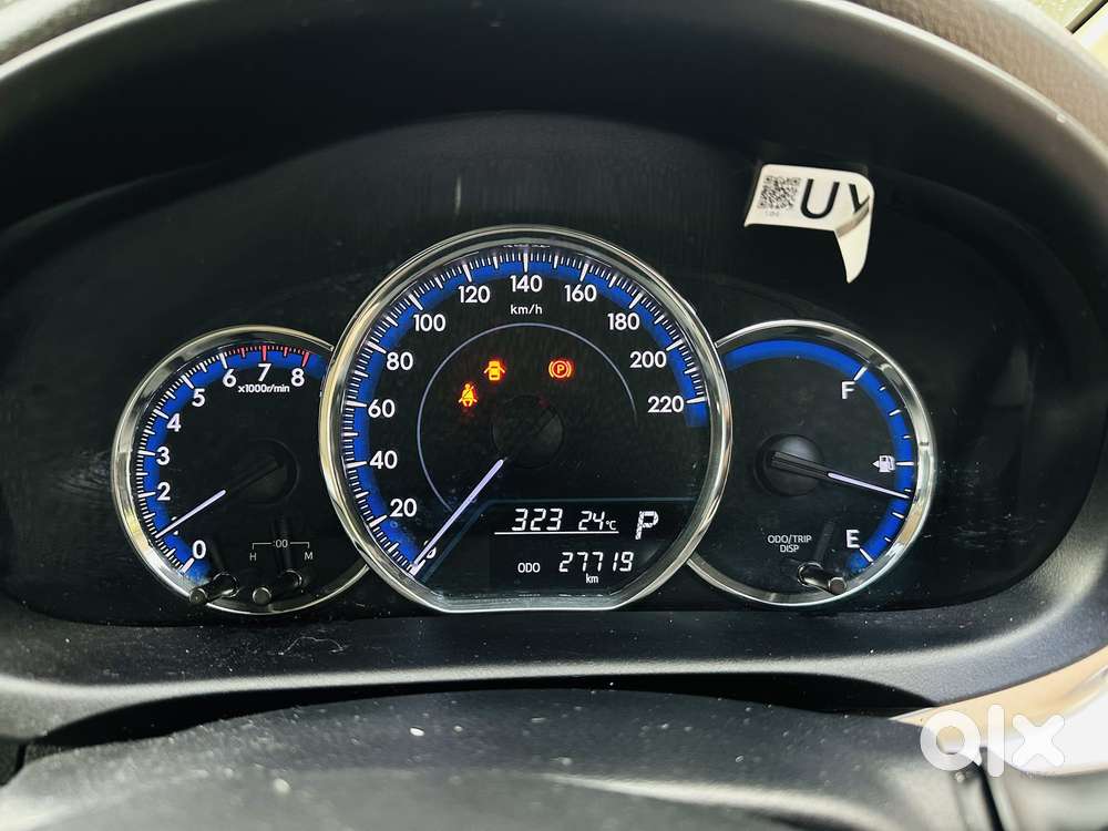 Toyota Yaris J Cvt, 2019, Petrol