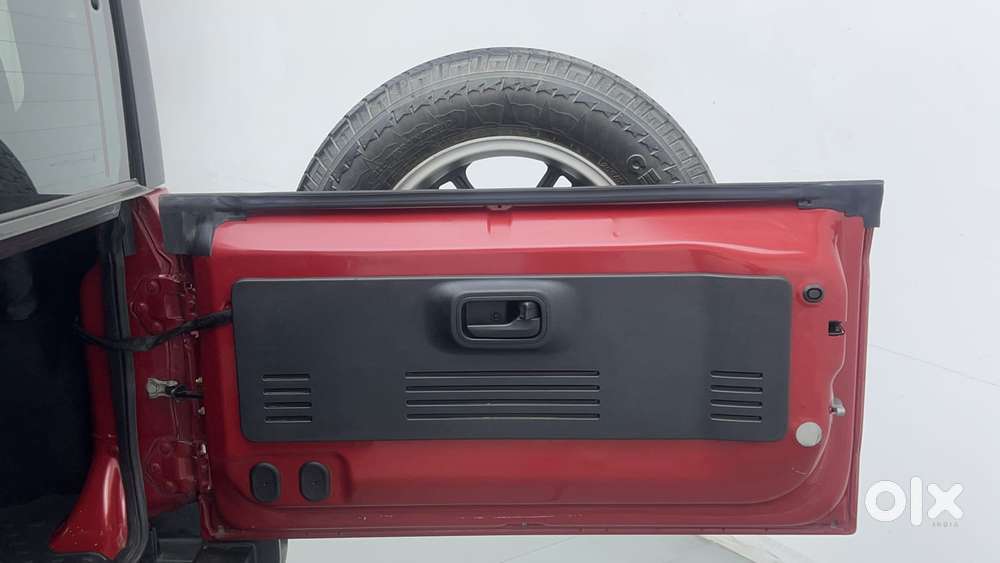 Mahindra Thar Lx Hard Top Petrol At Rwd, 2022, Petrol