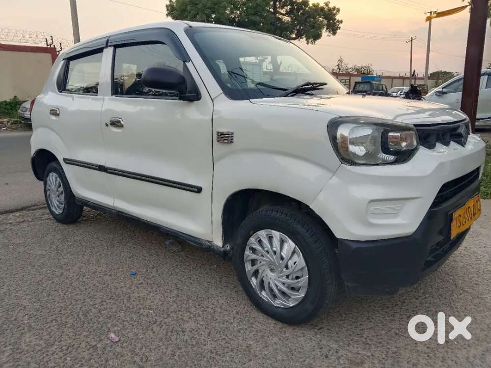 Maruti Suzuki S-presso Lxi Opt, 2022, Petrol
