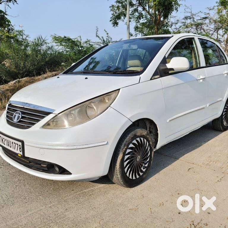 Tata Indica Vista 2008-2013 Aura 1.3 Quadrajet (abs), 2012, Diesel
