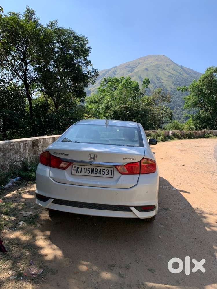 Honda City 2020 Petrol Showroom Maintenance