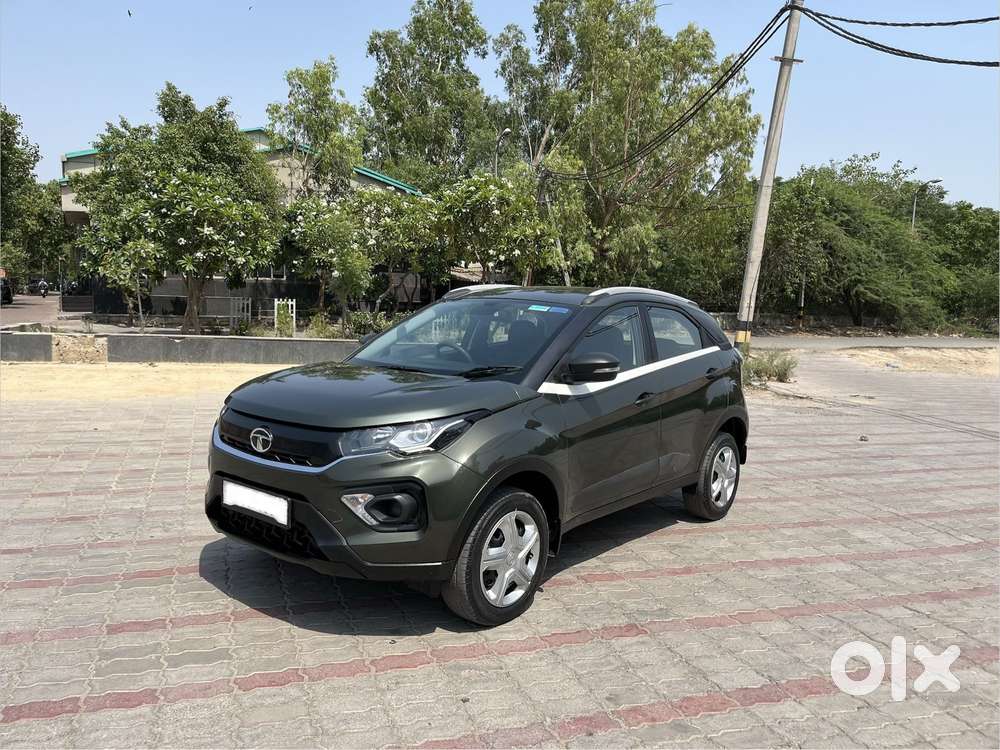 Tata Nexon 1.2 Revotron Xma Amt, 2023, Petrol