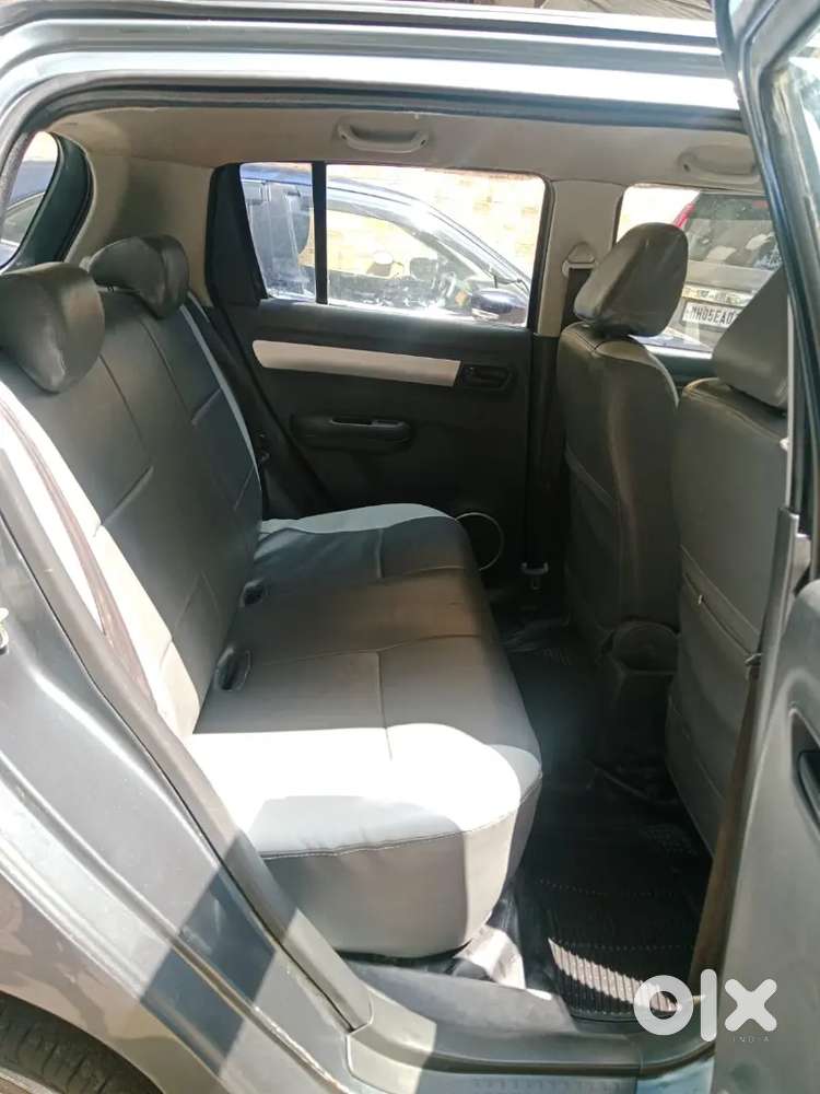 Maruti Suzuki Swift 2011